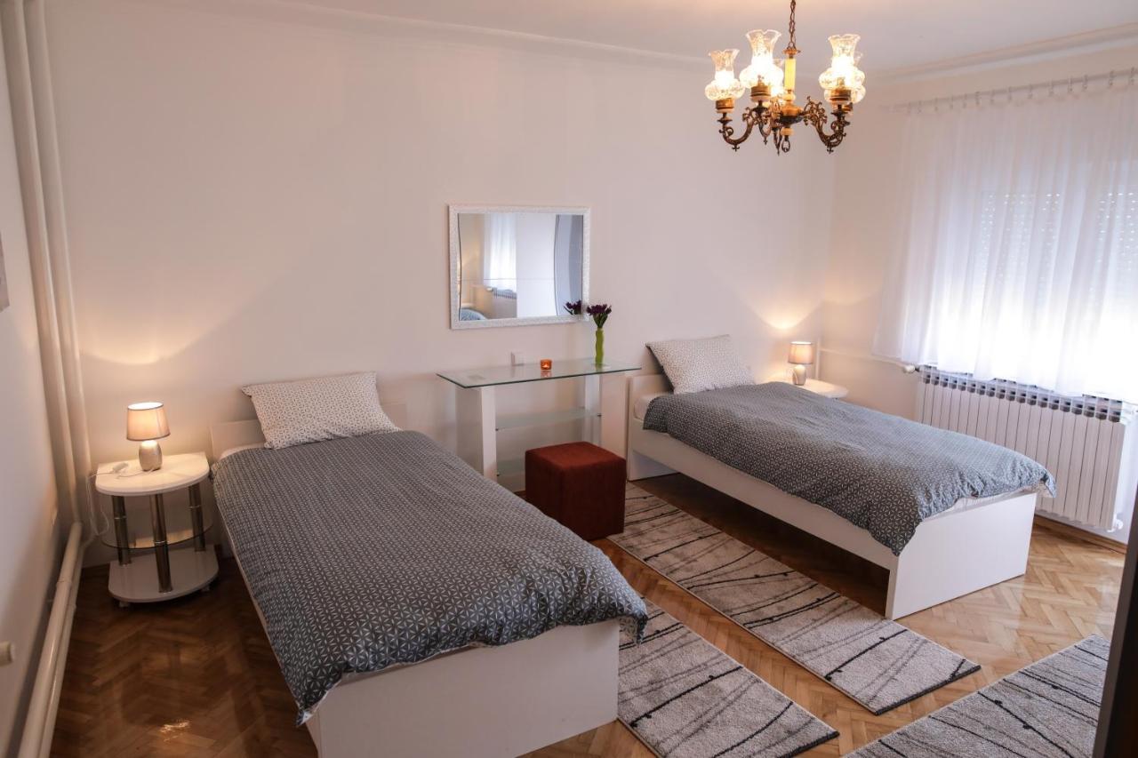 Apartman Kaya Apartman Ðakovo Kültér fotó